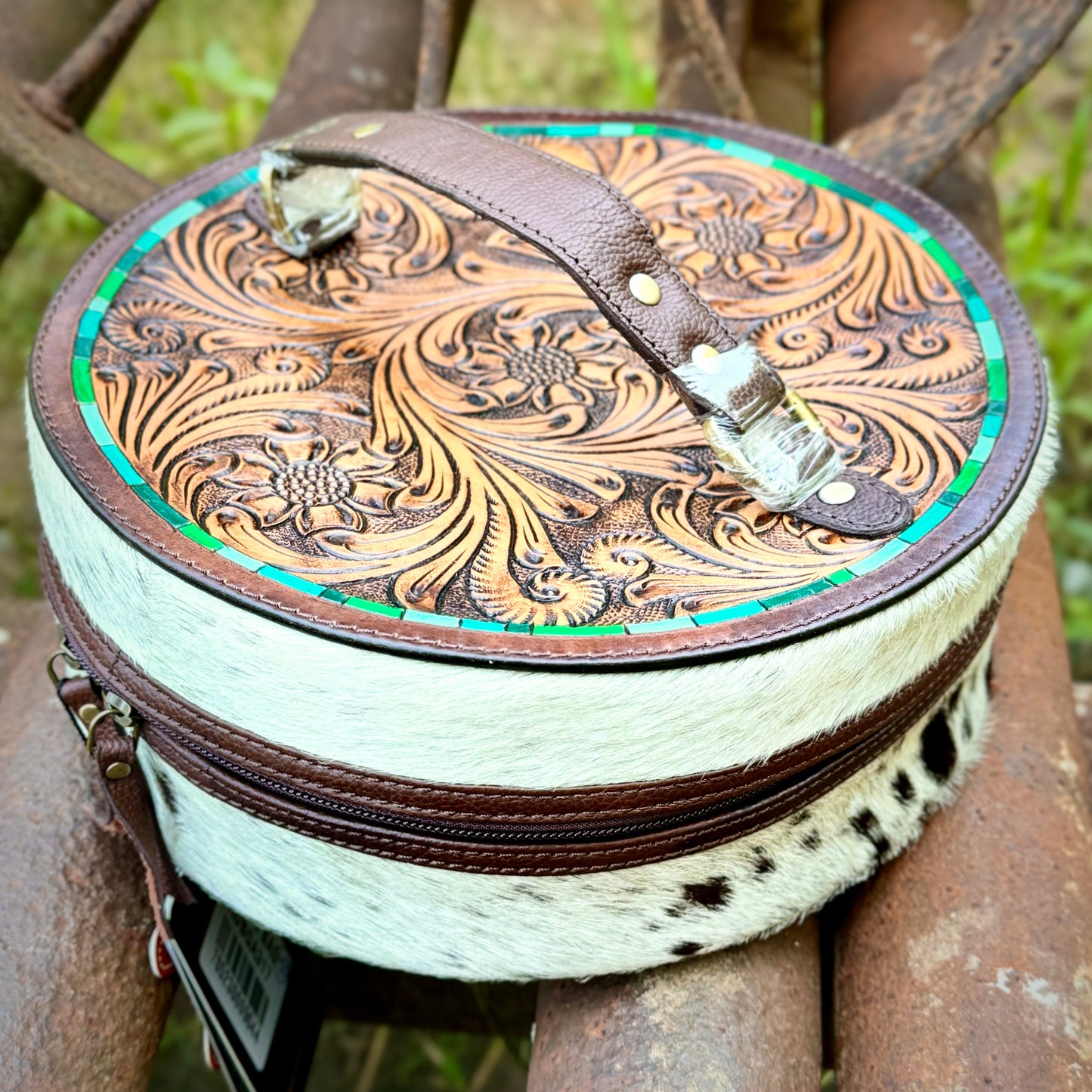 Round Cowhide Jewelry Box