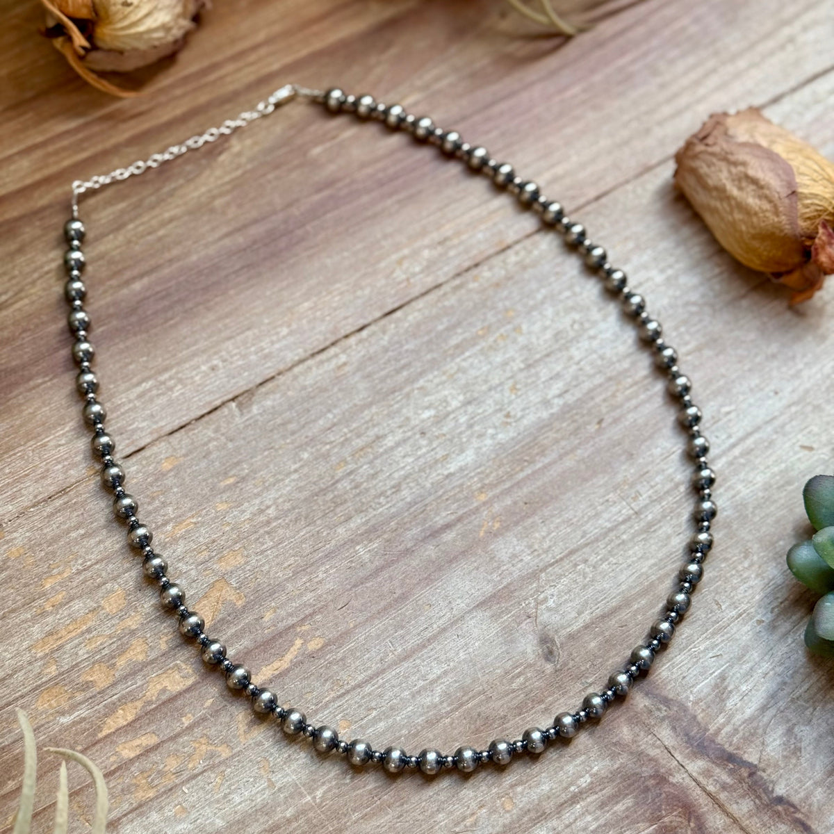 18-Inch Alternating Sterling Silver Pearl Necklace