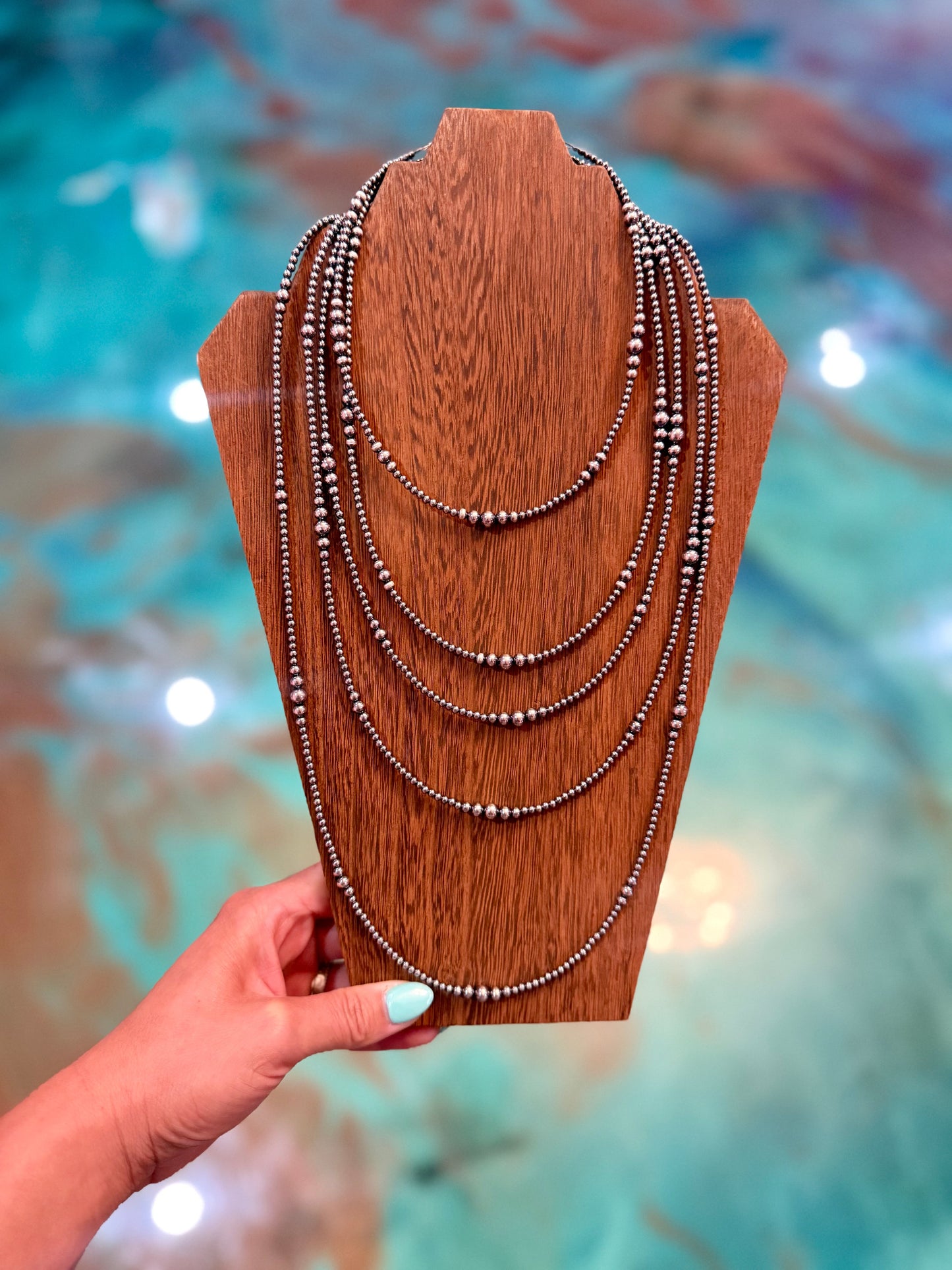 28” Graduated Sterling Silver Pearl Necklace