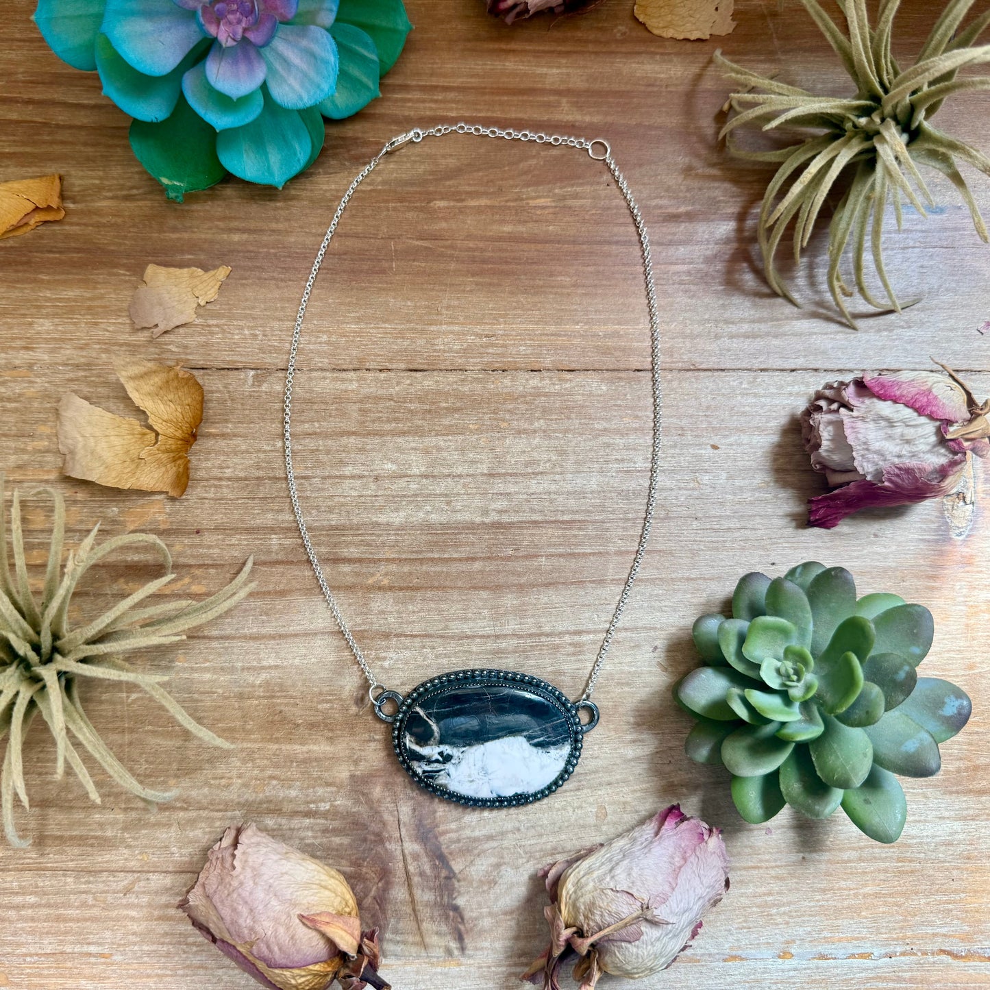 MJ White Buffalo Bar Necklace – Sterling Silver