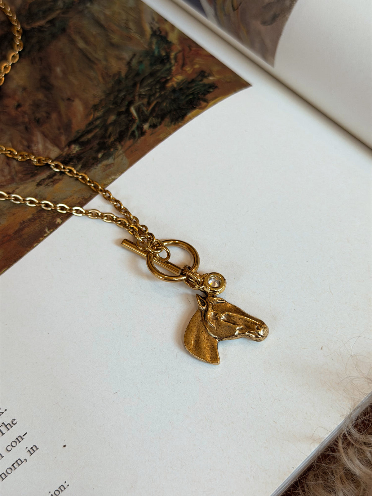 The Filly Necklace in Gold