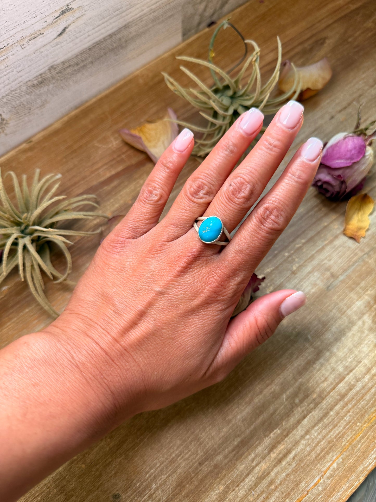 Kingman Turquoise Sterling Silver Ring – Size 10