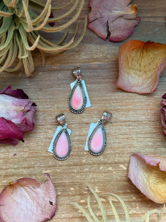 Pink Conch Shell Sterling Silver Pendant – Teardrop Shape