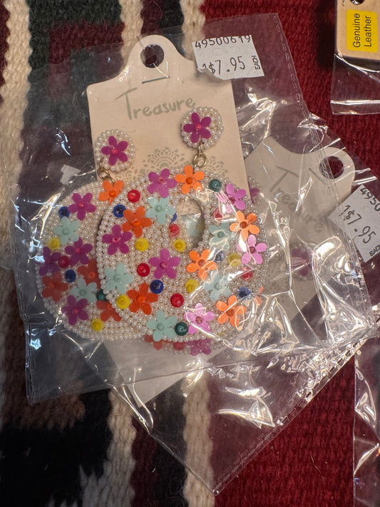 Seed bead flower earrings