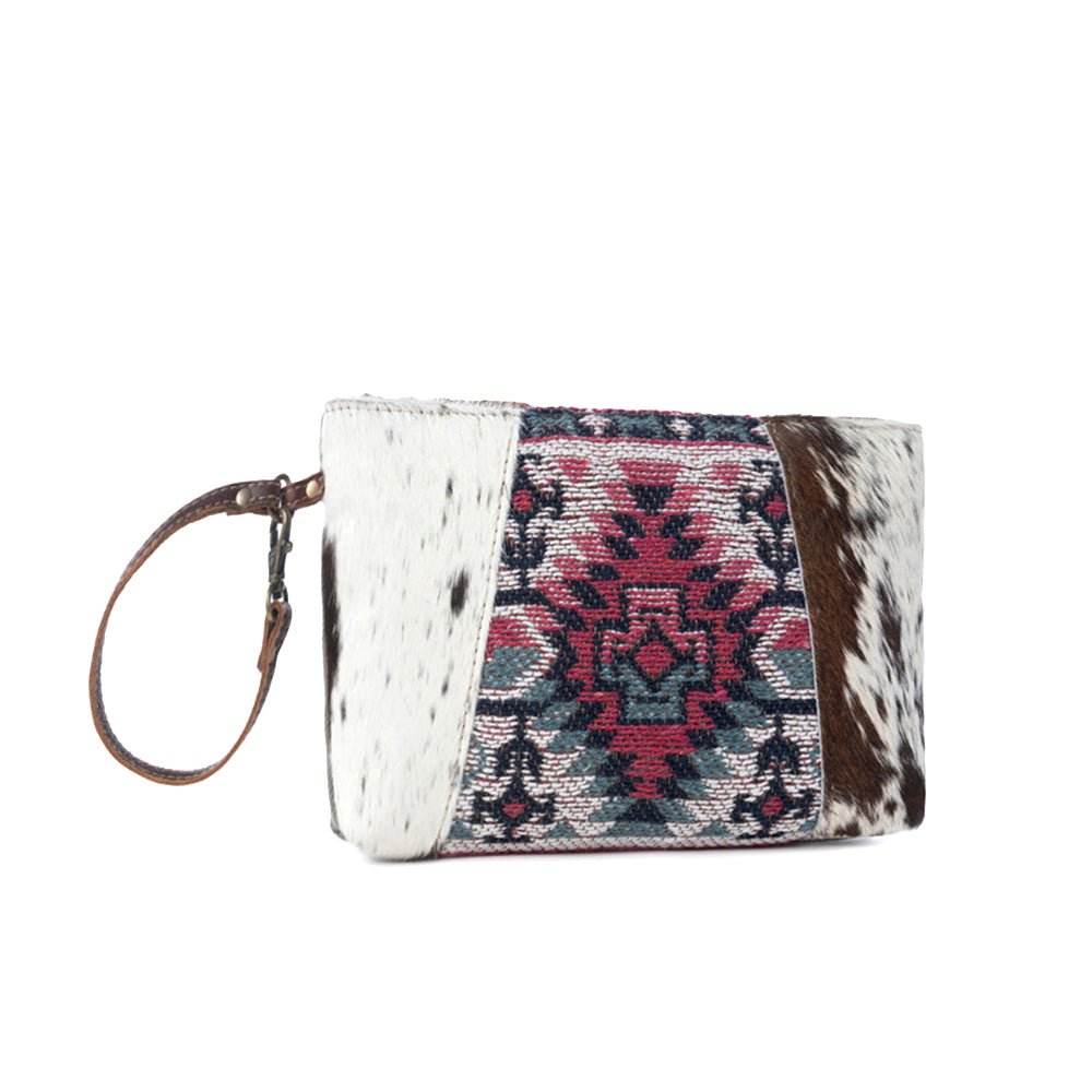 MIA POUCH