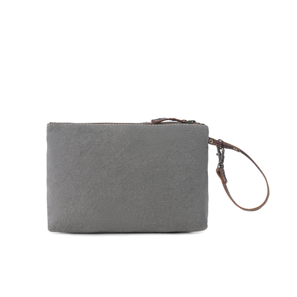 MIA POUCH