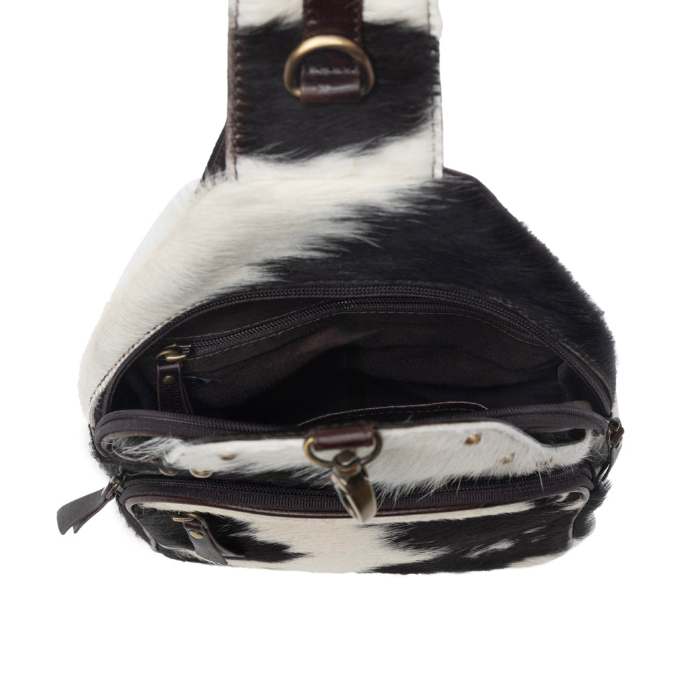 Jimson's Pass Sling Bag
