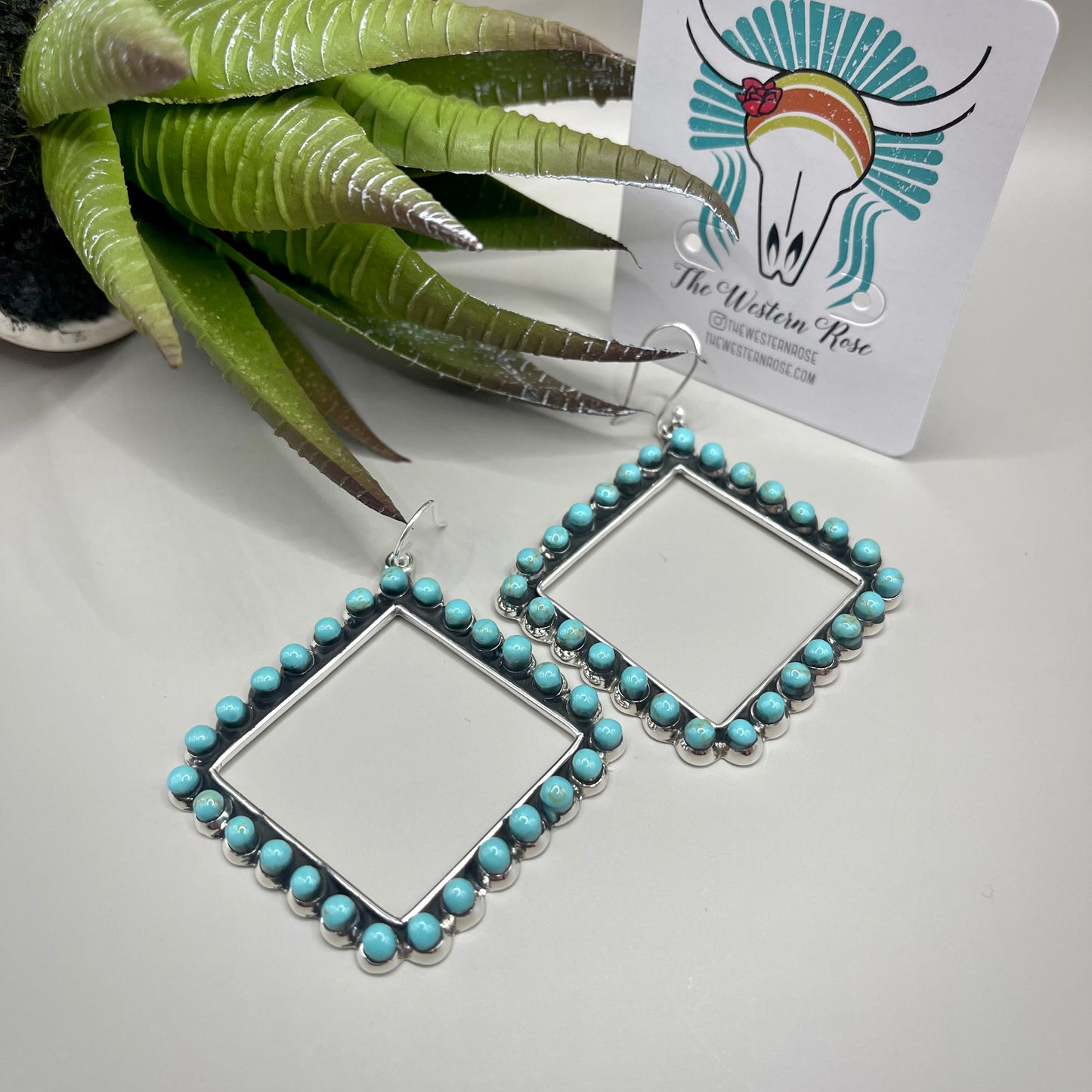 Loni Earrings