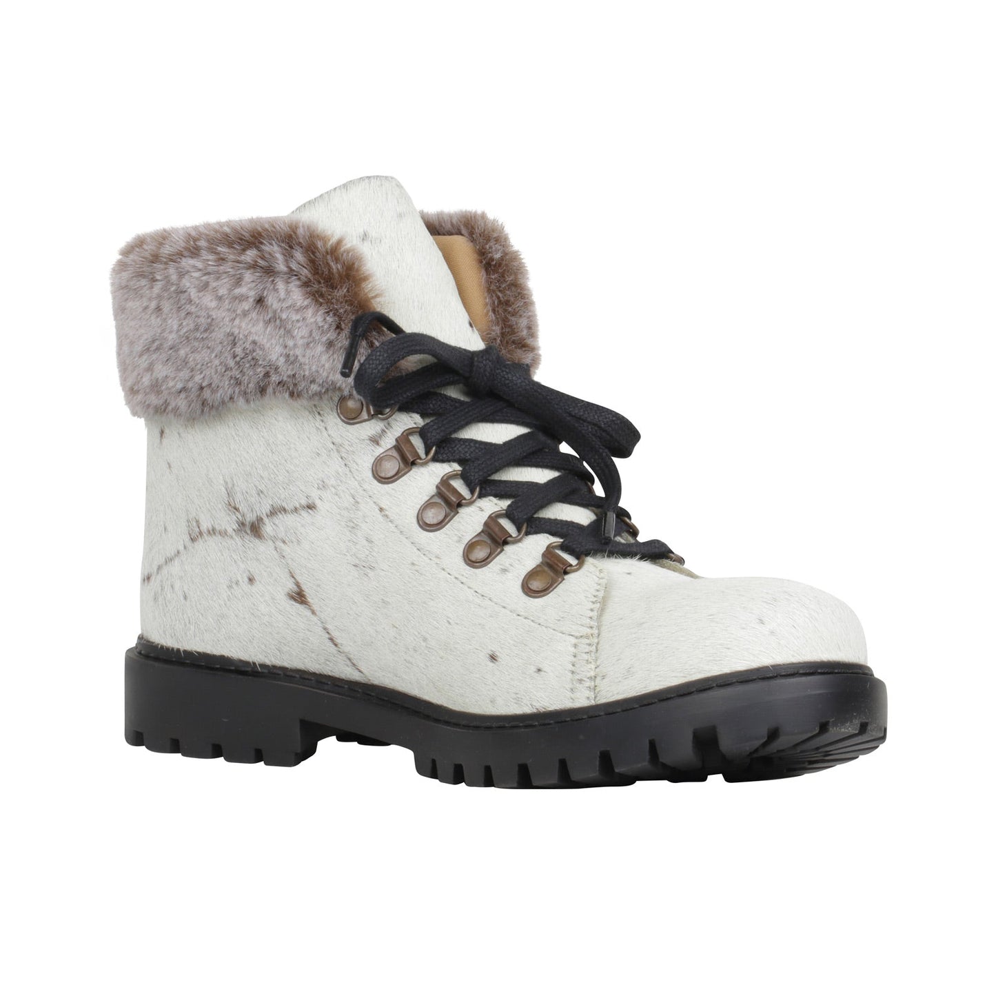Turbulent Boots
