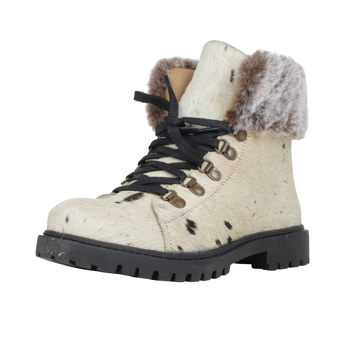 Turbulent Boots