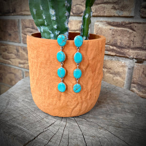 Dangle Kingman Earrings