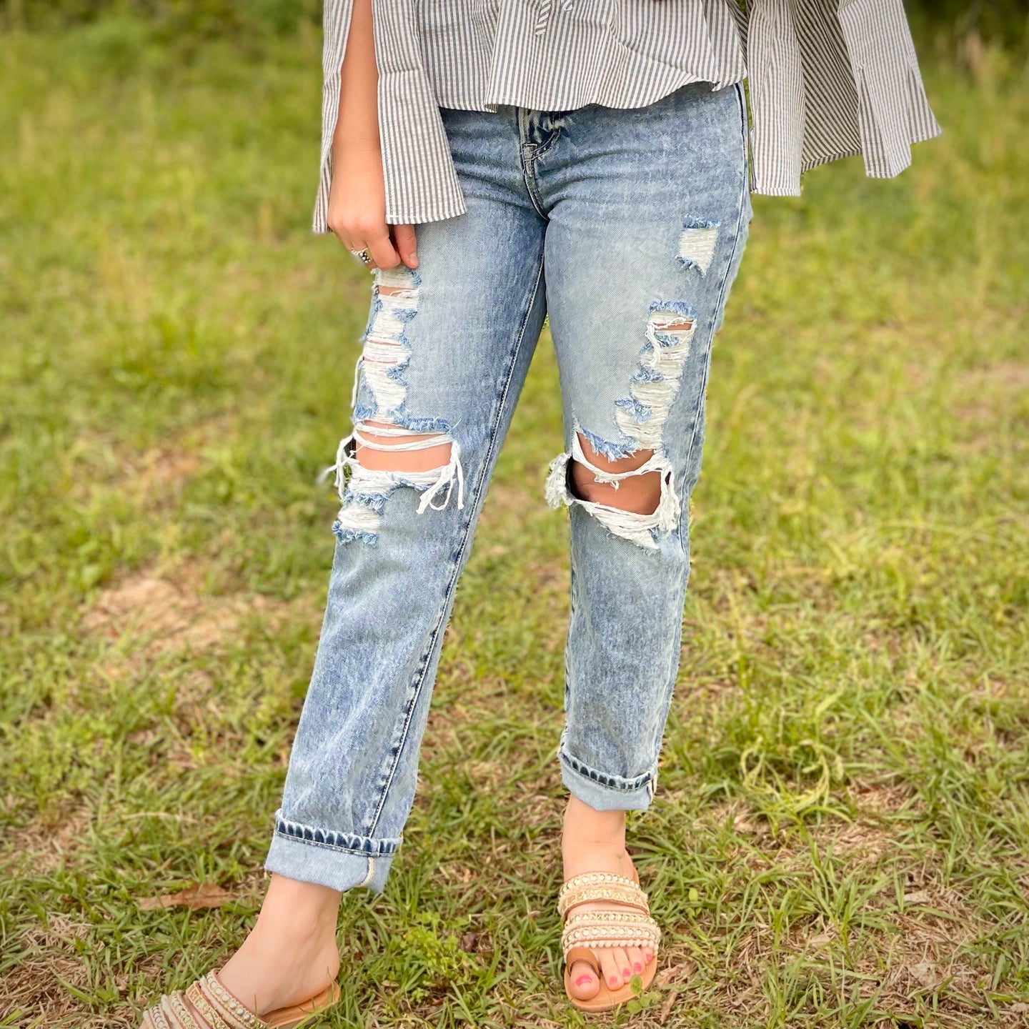 Keep It Moving Distressed Jeans