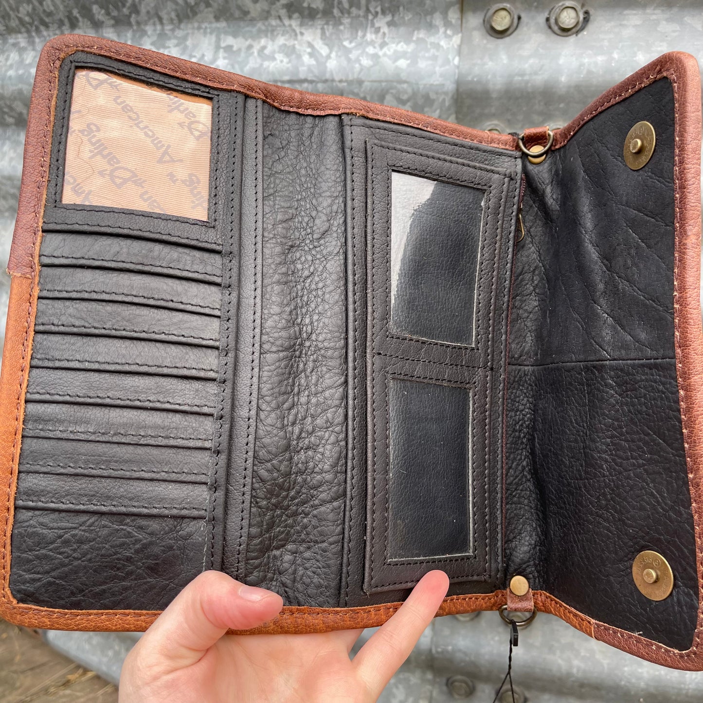 Dove Wallet